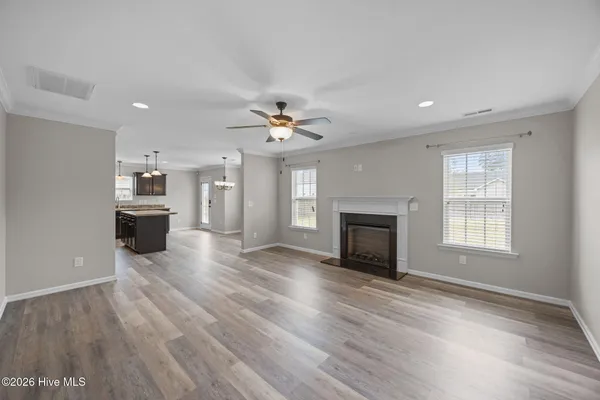 $339,999 | 404 Knoll Circle, Greenville, NC 27858