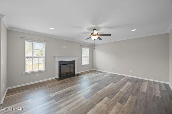 $339,999 | 404 Knoll Circle, Greenville, NC 27858