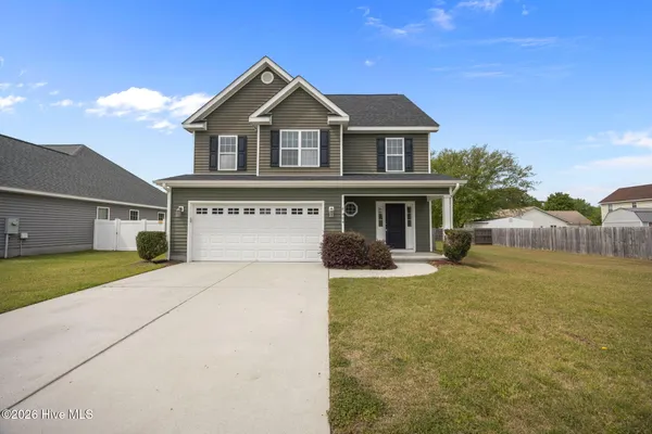 $339,999 | 404 Knoll Circle, Greenville, NC 27858