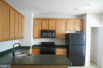 13961 Lullaby Road Germantown, MD 20874 - Photo 6 of 10 Interior (General)