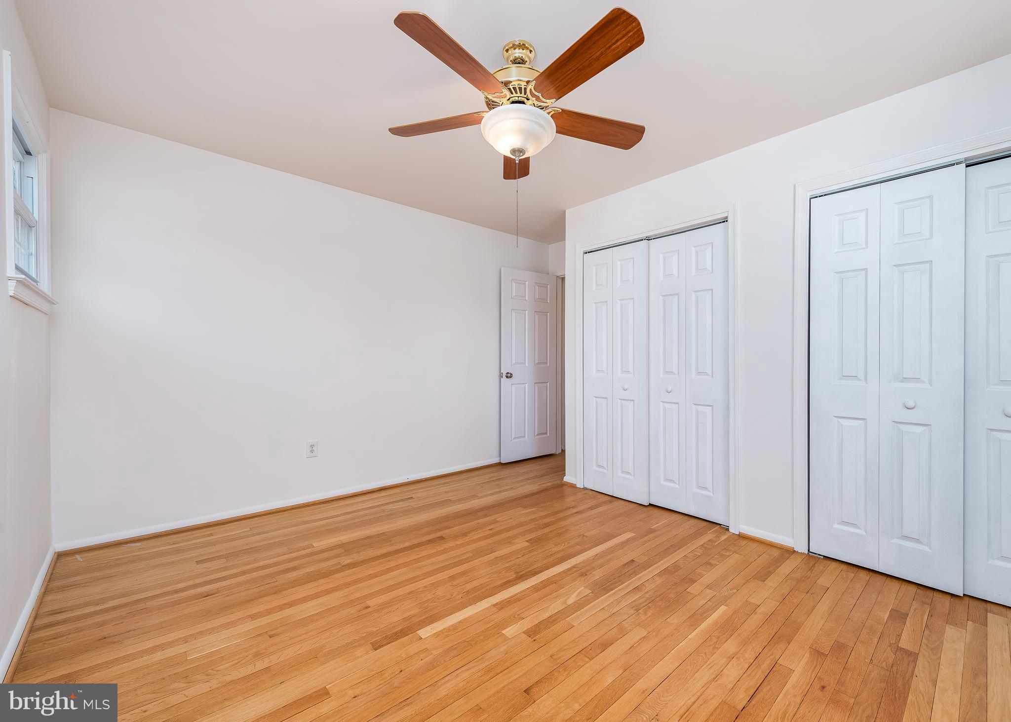 7029 Long View Road Columbia, MD 21044 - Photo 14 of 42 Upper level bedroom