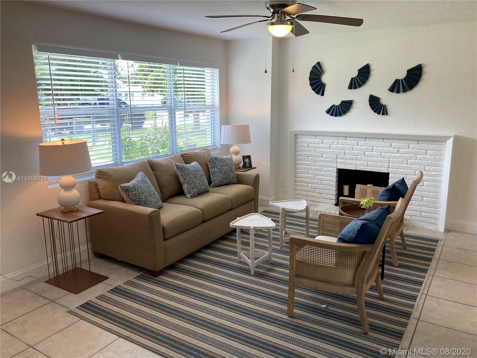 705 Beech Road West Palm Beach, FL 33409 - Photo 3 of 23 Gallery Image 3
