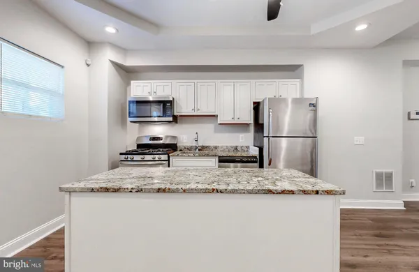 $251,900 | 422 North Luzerne Avenue, Baltimore, MD 21224