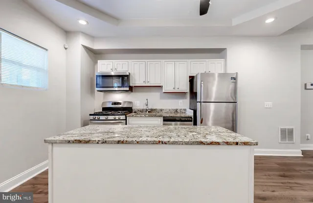 $266,900 | 422 North Luzerne Avenue, Baltimore, MD 21224