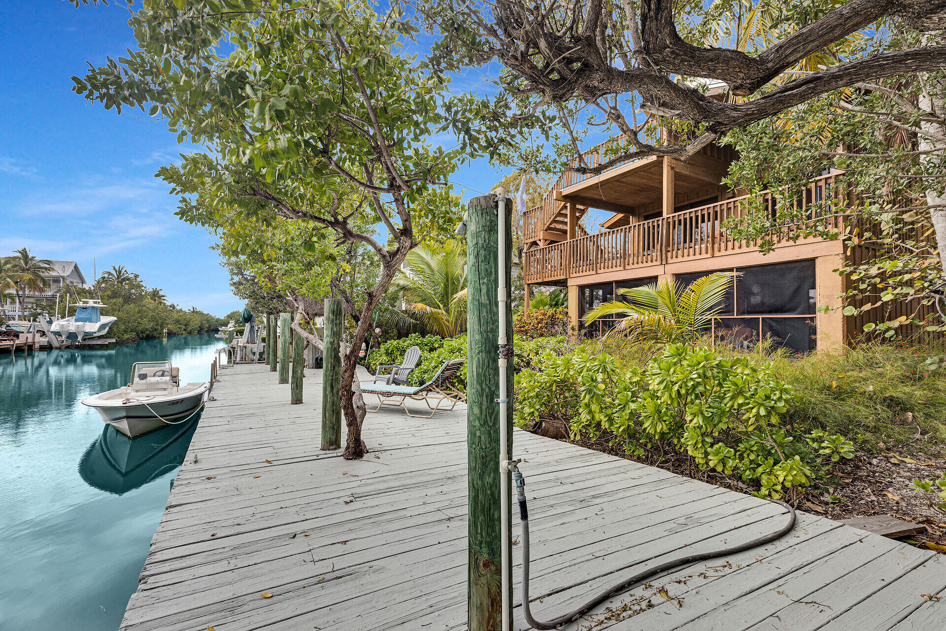 683 Blackbeard Road Summerland Key, FL 33042 - Photo 33 of 49 Dock 1