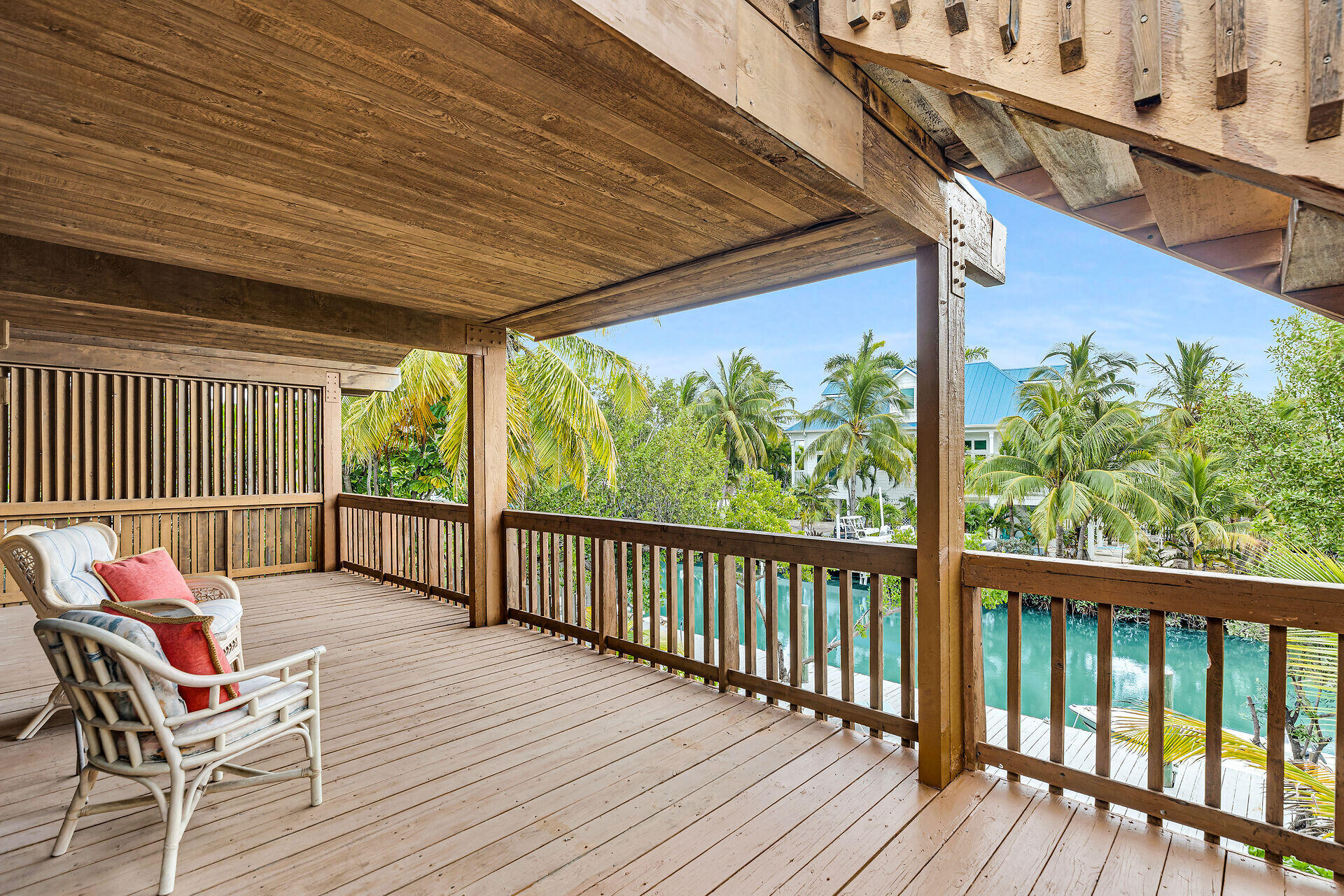 683 Blackbeard Road Summerland Key, FL 33042 - Photo 38 of 49 Back porch 2