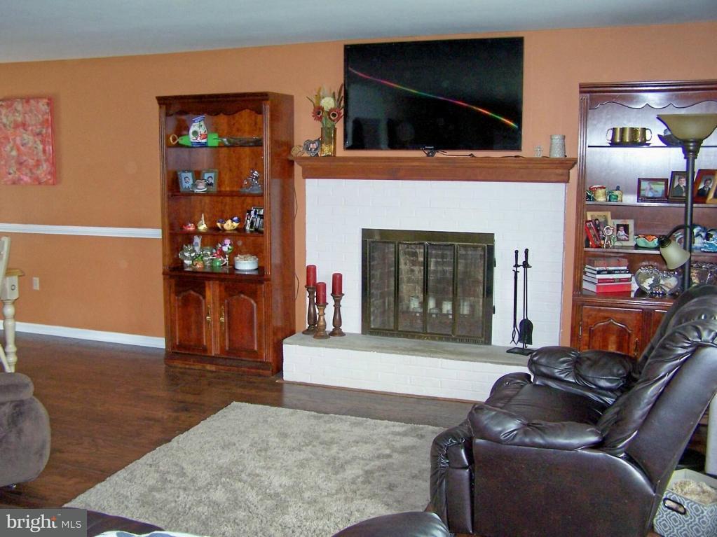 20 Green Acre Road Lititz, PA 17543 - Photo 4 of 17 Gallery Image 4