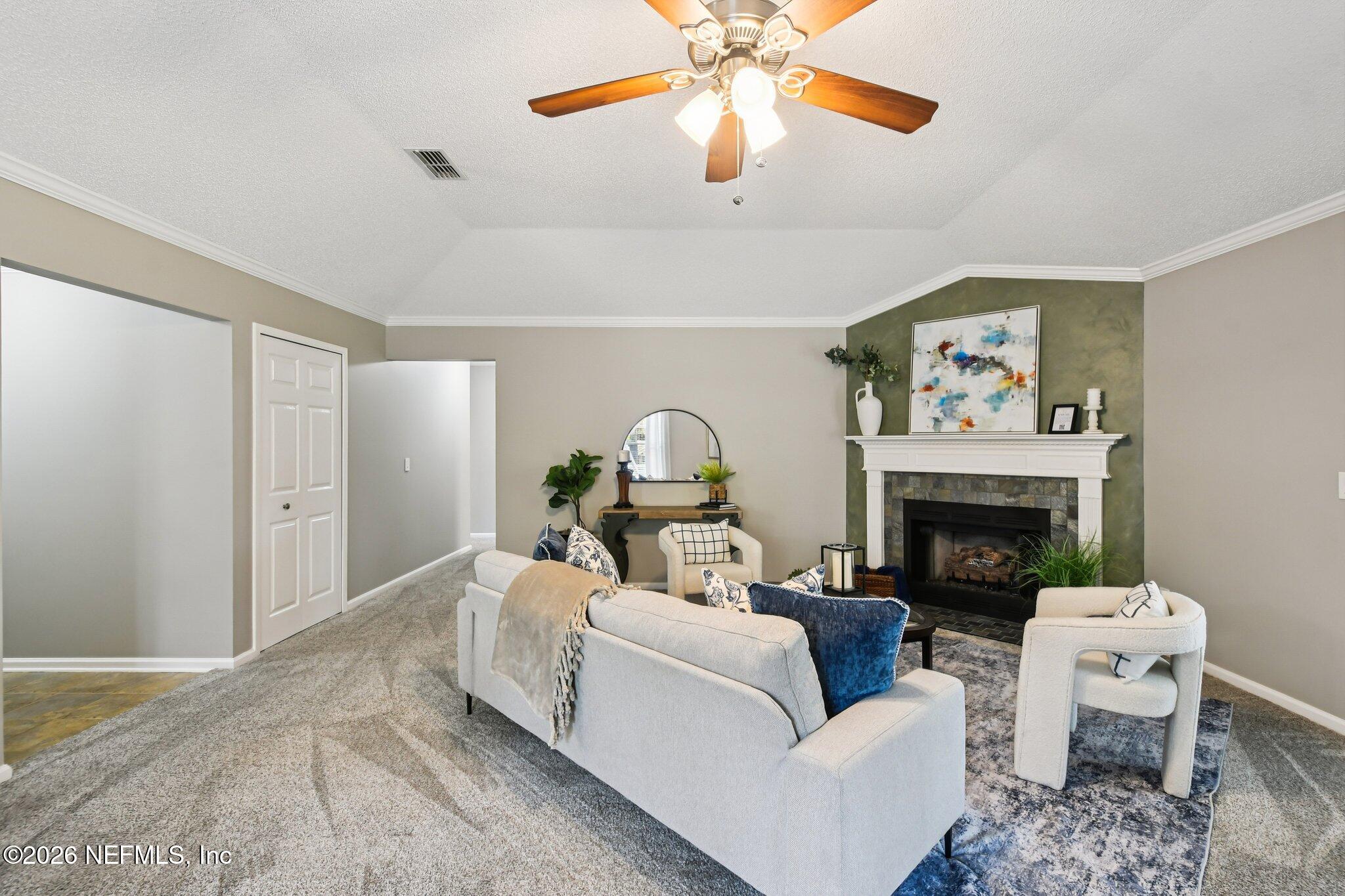 3070 Nautilus Road Middleburg, FL 32068 - Photo 12 of 66 Family Room