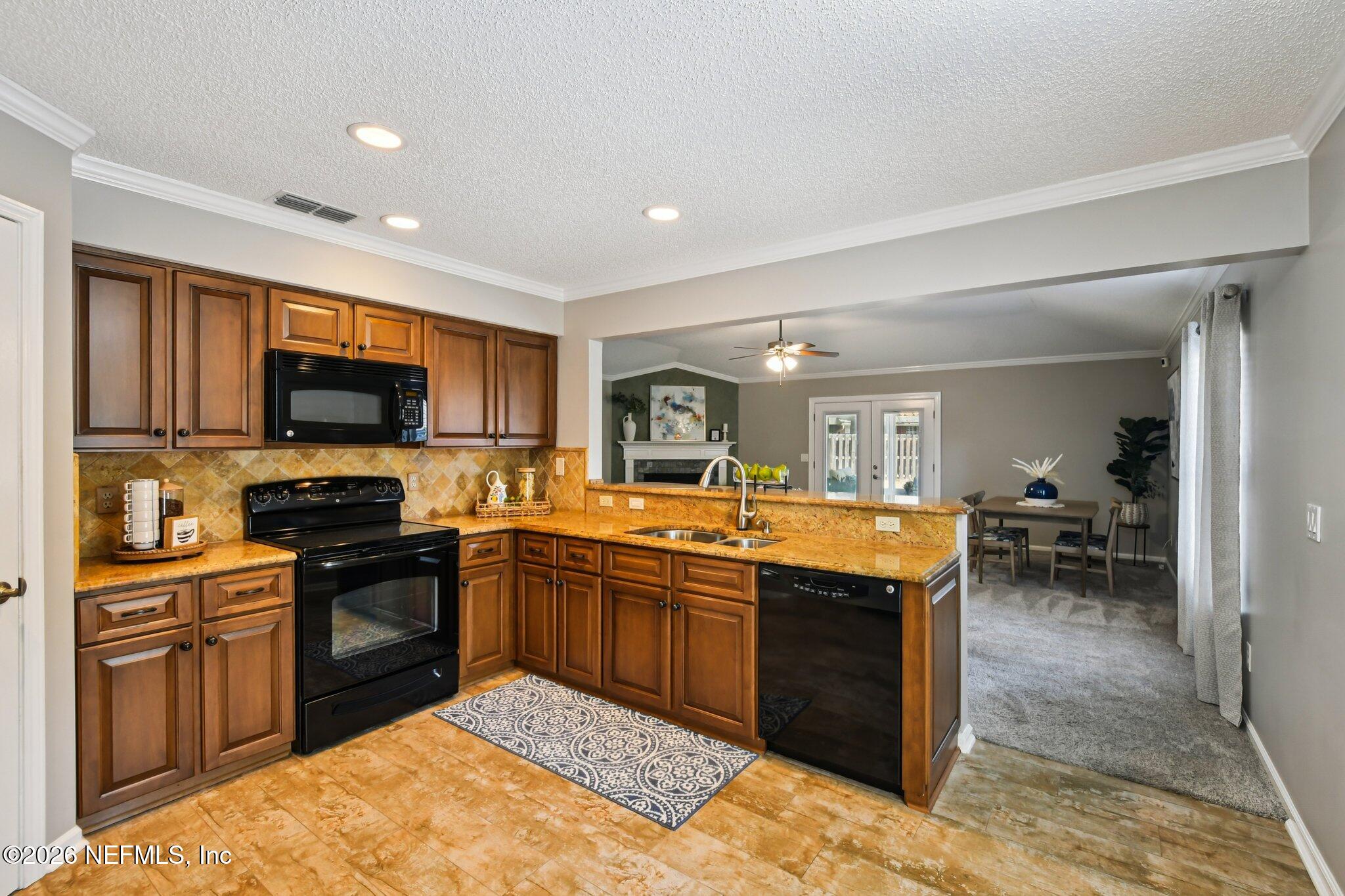 3070 Nautilus Road Middleburg, FL 32068 - Photo 25 of 66 Kitchen