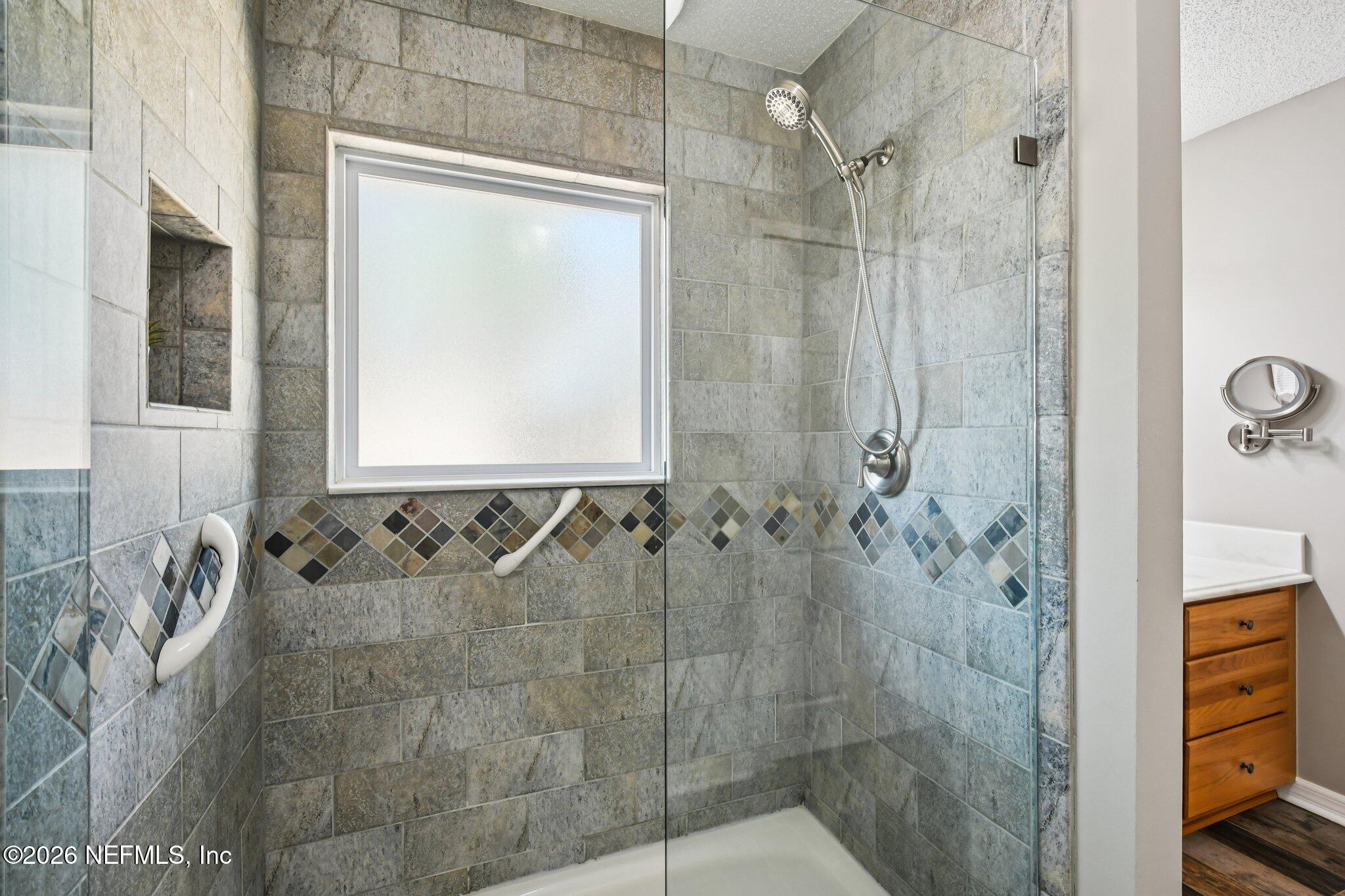 3070 Nautilus Road Middleburg, FL 32068 - Photo 37 of 66 Primary Shower