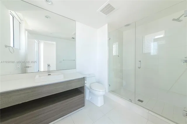 $750,000 | 1100 South Miami Avenue, Unit 1707, Miami, FL 33130