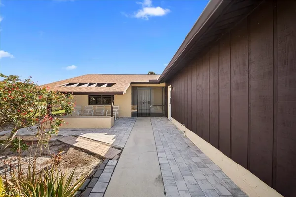 $349,000 | 4779 Lakewood Boulevard, Unit H1, Naples, FL 34112