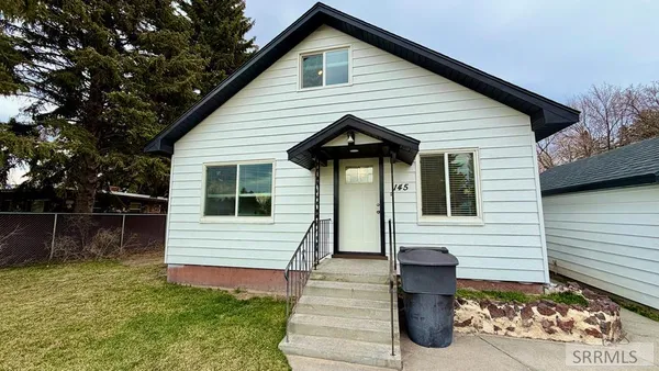$2,200 | 145 North Byron Avenue, Shelley, ID 83274