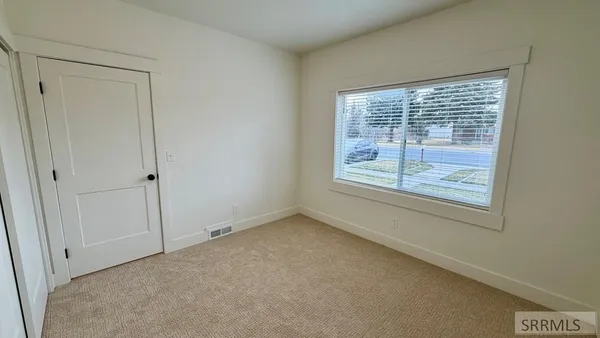 $2,200 | 145 North Byron Avenue, Shelley, ID 83274
