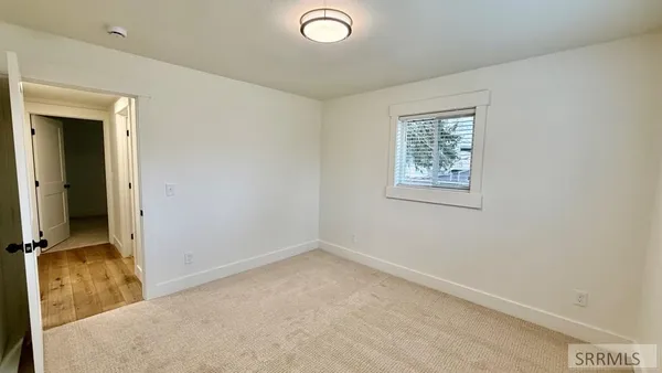 $2,200 | 145 North Byron Avenue, Shelley, ID 83274