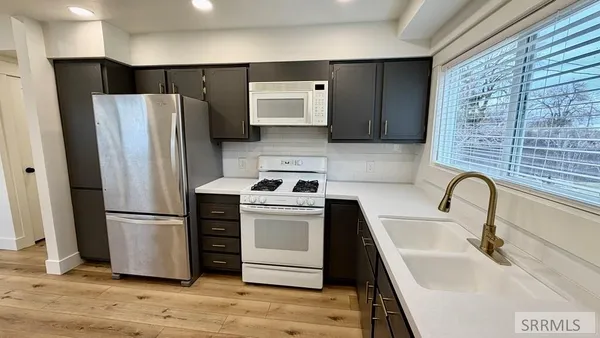 $2,200 | 145 North Byron Avenue, Shelley, ID 83274