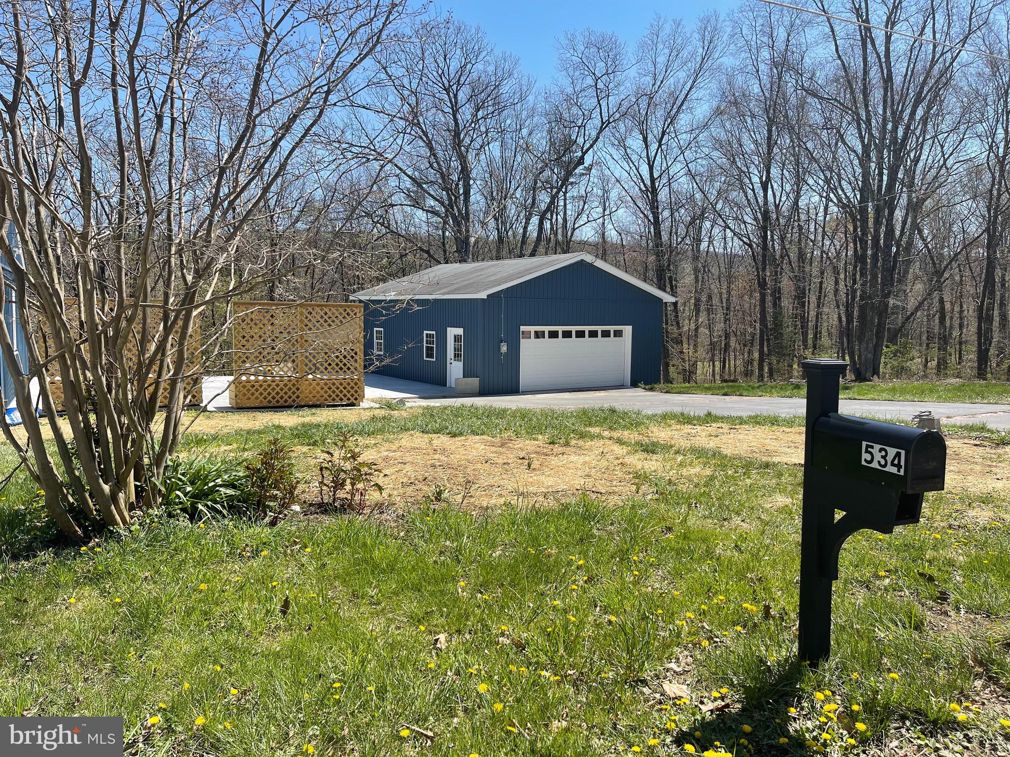 535 McDonald Road Winchester, VA 22602 - Photo 5 of 22 26 x 30 Detached garage has it's own driveway