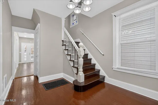 $325,000 | 35 James Street, Schenectady, NY 12304