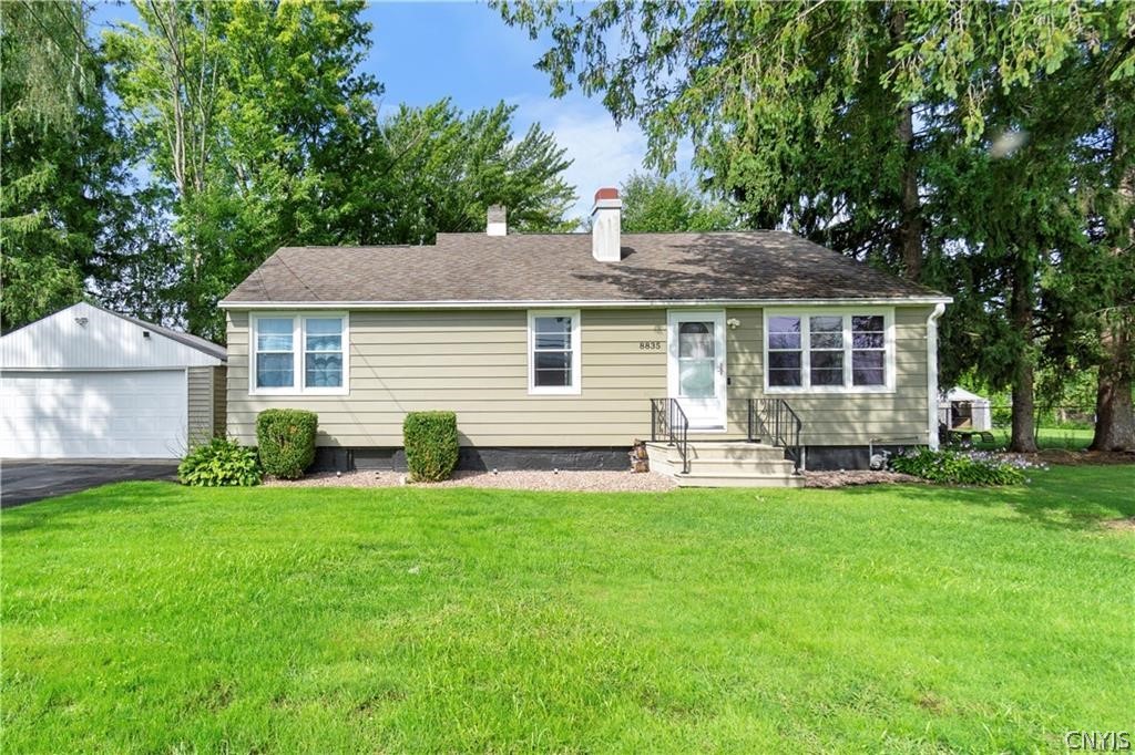 8835 Bridgeport Kirkville Road Kirkville, NY 13082 - Photo 2 of 28