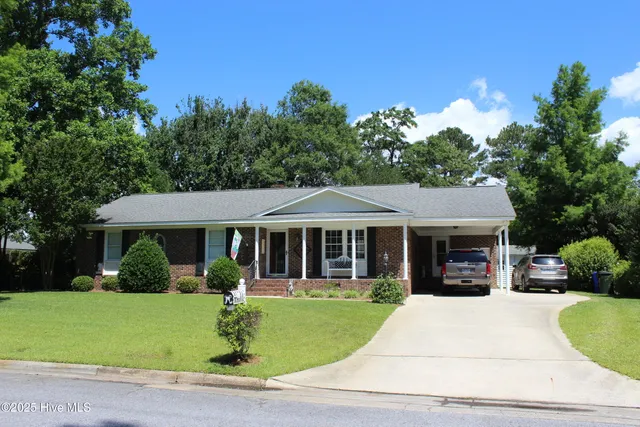 $349,900 | 102 Camellia Lane, Greenville, NC 27858