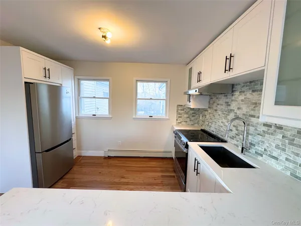 $2,450 | 77 Magnolia Drive, Unit B, Selden, NY 11784