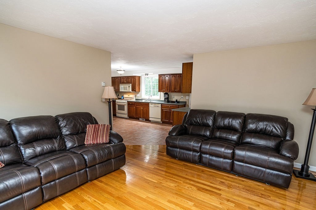 67 Russett Hill Road Haverhill, MA 01830 - Photo 17 of 40 Gallery Image 17
