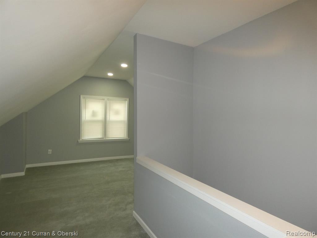 11409 Balfour Road Detroit, MI 48224 - Photo 17 of 28