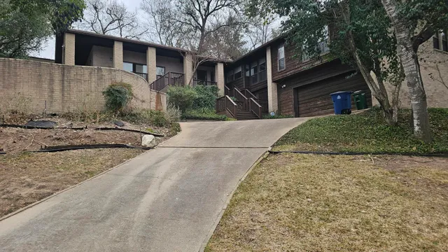 $5,900 | 4902 Westview Drive, Austin, TX 78731