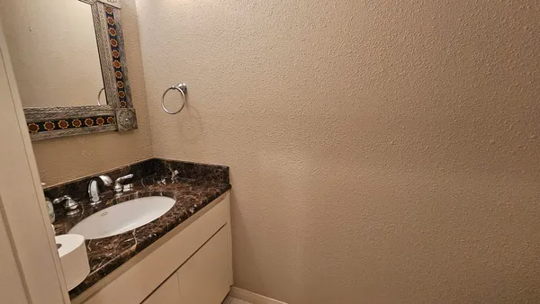 $5,900 | 4902 Westview Drive, Austin, TX 78731