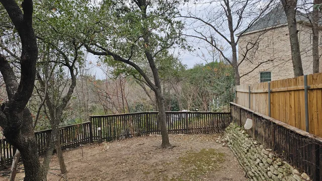 $5,900 | 4902 Westview Drive, Austin, TX 78731