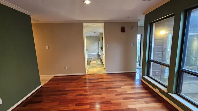 $5,900 | 4902 Westview Drive, Austin, TX 78731