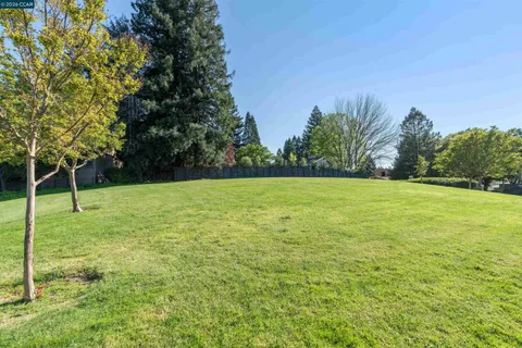 $2,385,000 | 665 Sky Hy Circle, Lafayette, CA 94549