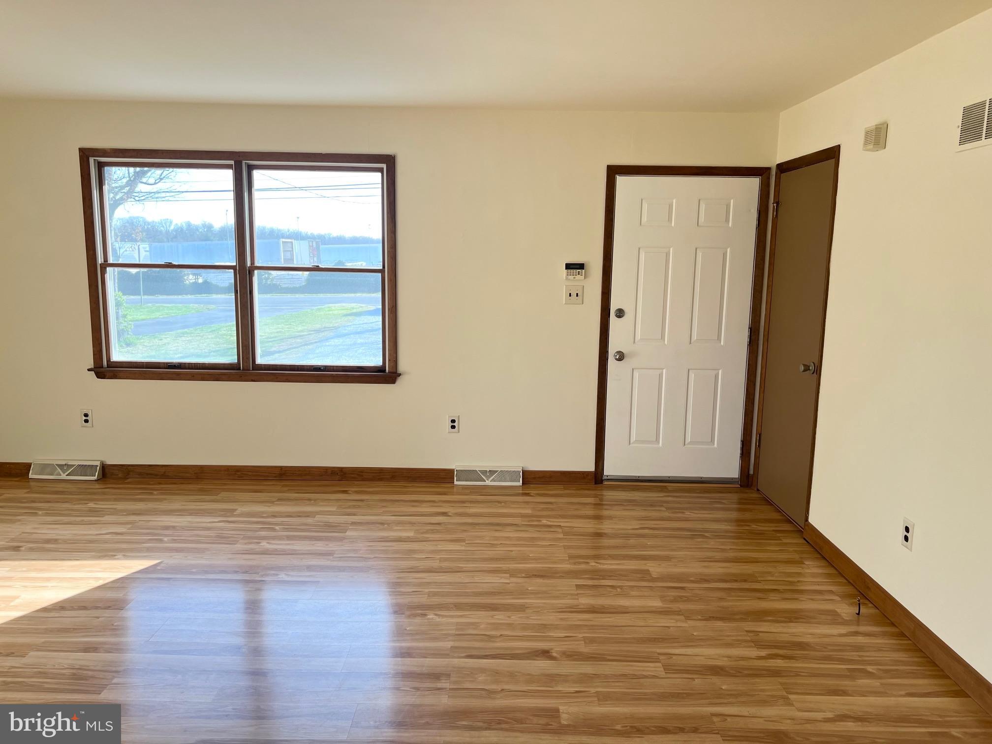 354 Woodruff Road Bridgeton, NJ 08302 - Photo 6 of 28 Gallery Image 6