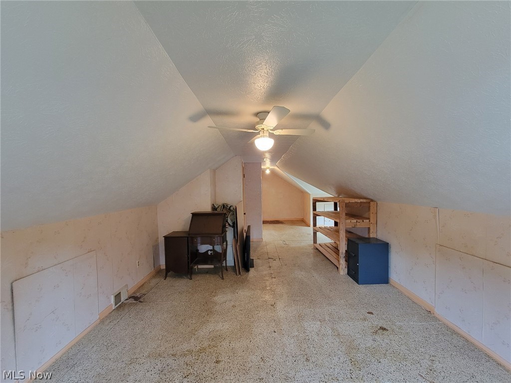 4671 Wayne Road Mantua, OH 44255 - Photo 28 of 34 Second floor bedroom just needs some new flooring