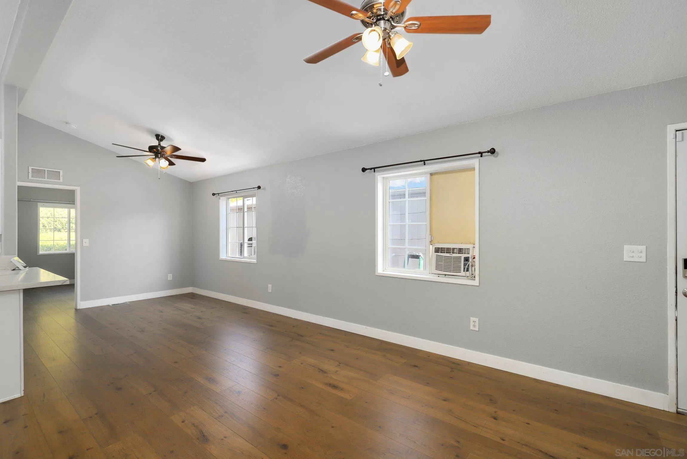 2000 Crofton Street, Unit 37 Spring Valley, CA 91977 - Photo 3 of 20 Gallery Image 3
