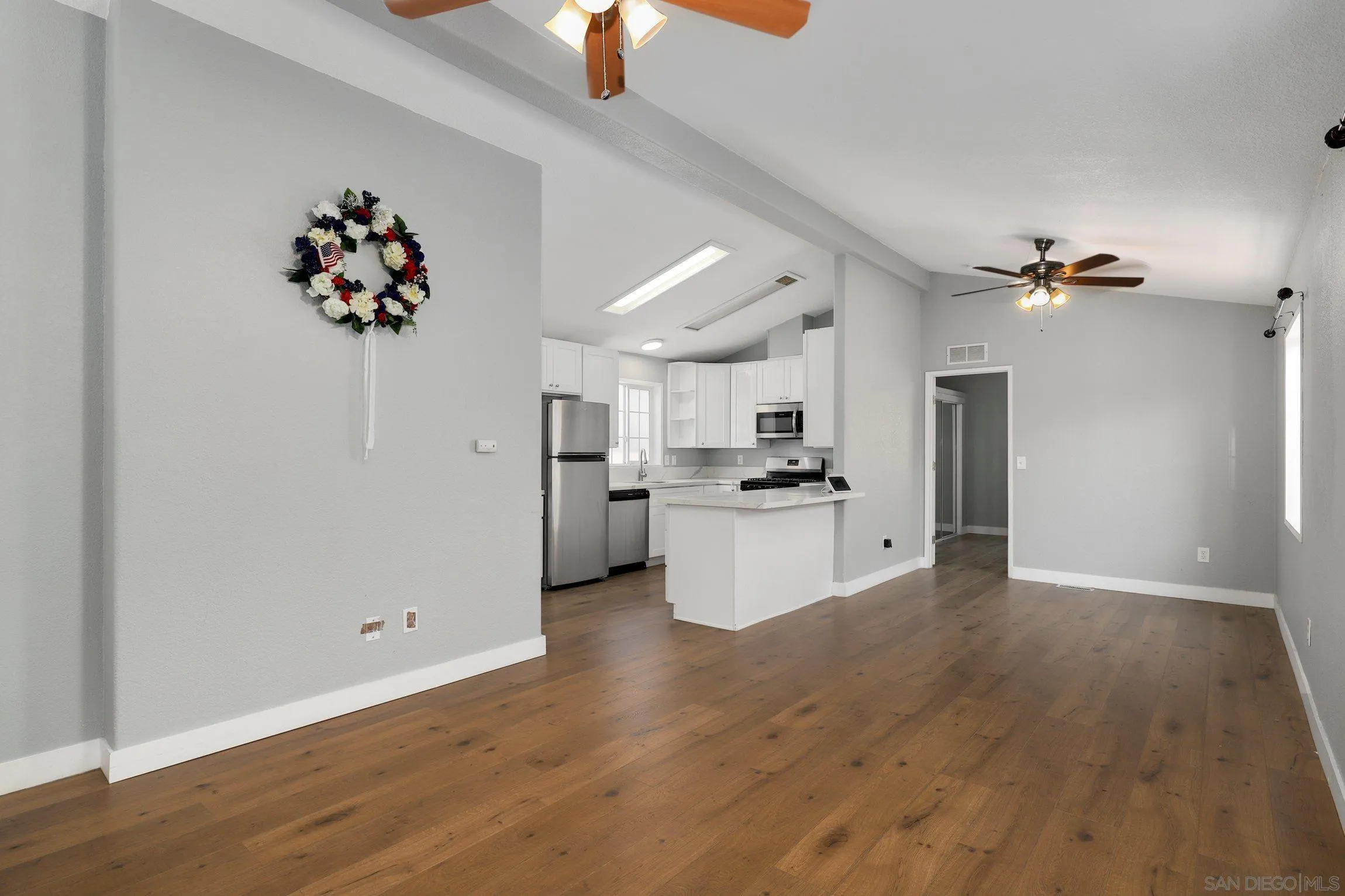 2000 Crofton Street, Unit 37 Spring Valley, CA 91977 - Photo 5 of 20 Gallery Image 5