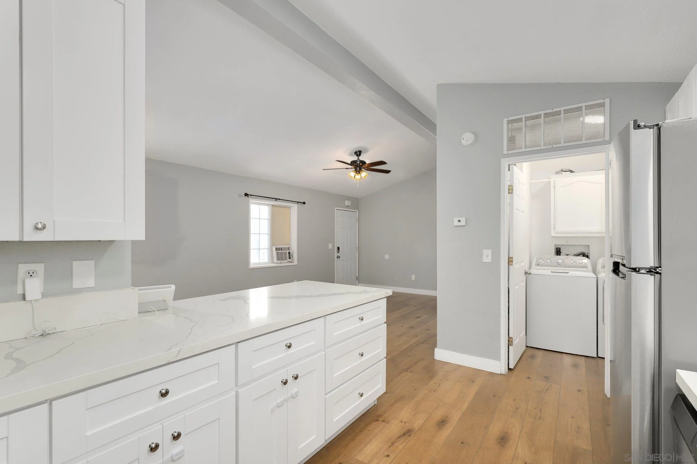 2000 Crofton Street, Unit 37 Spring Valley, CA 91977 - Photo 9 of 20 Gallery Image 9