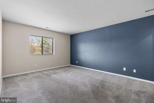 $2,100 | 6 Mullingar Court, Unit 202, Lutherville-Timonium, MD 21093