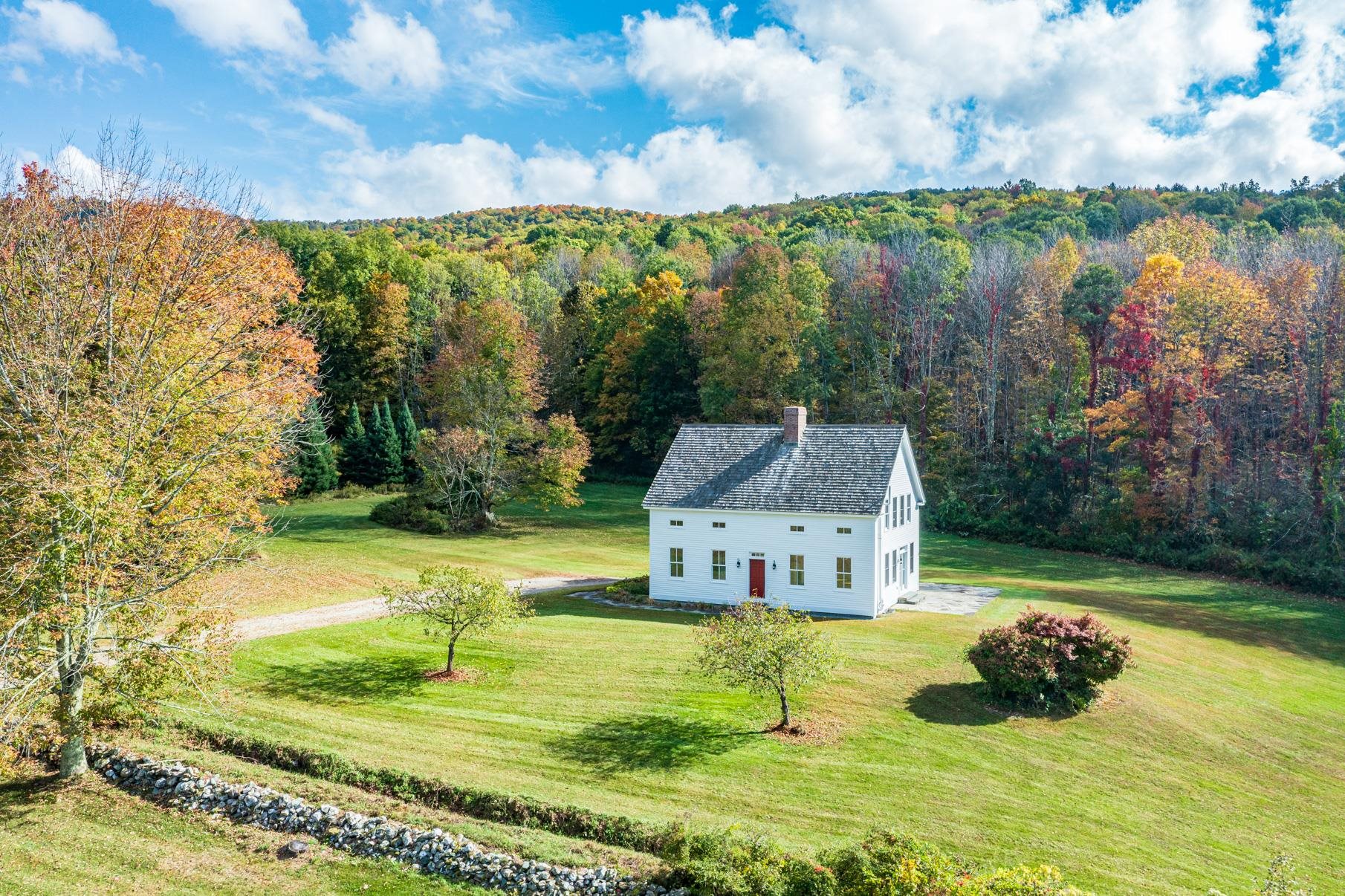 1058 Granger Hollow Road Shaftsbury, VT 05257 - Photo 2 of 25