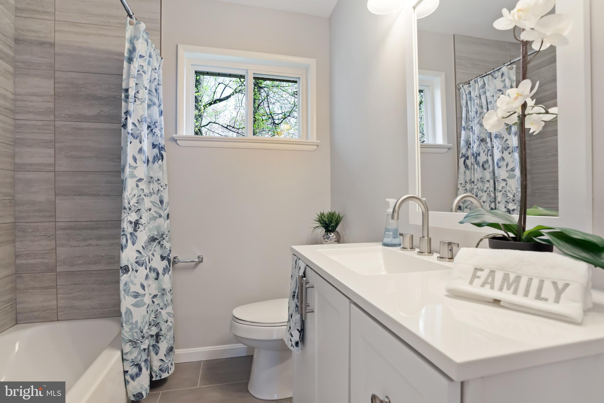 9420 Braddock Road Fairfax, VA 22032 - Photo 22 of 35 Gallery Image 22