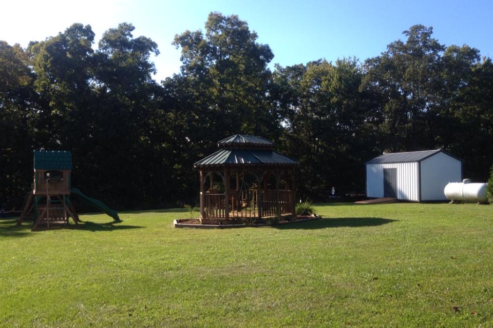 2025 Hendon Road Soddy Daisy, TN 37379 - Photo 2 of 29 Gazebo etc.