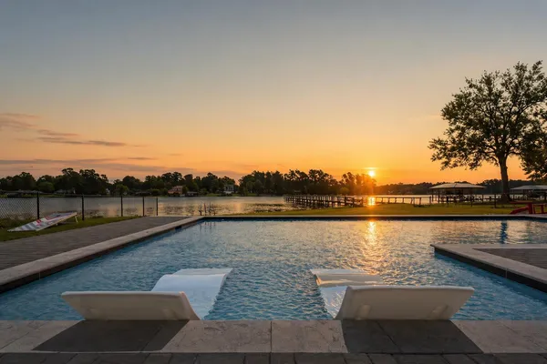 $1,195,000 | 1317 Lakeview Drive, Manning, SC 29102