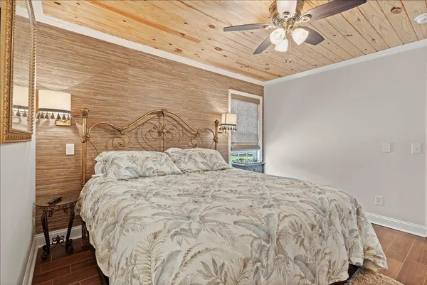 $1,195,000 | 1317 Lakeview Drive, Manning, SC 29102