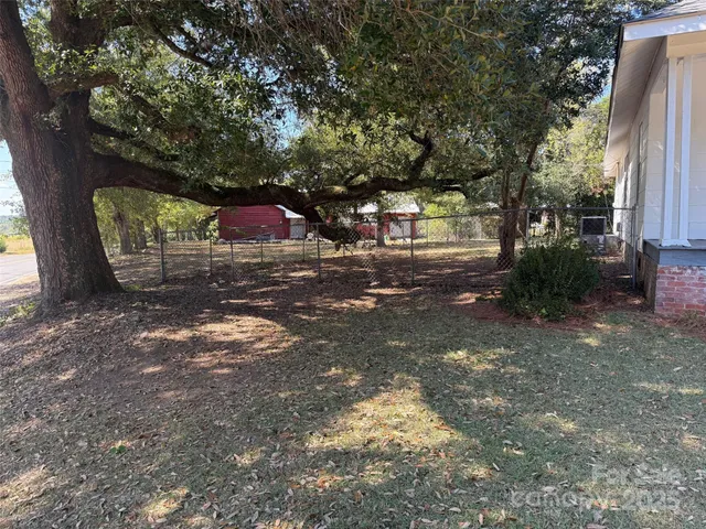 $210,000 | 606 West Church Street, Kershaw, SC 29067