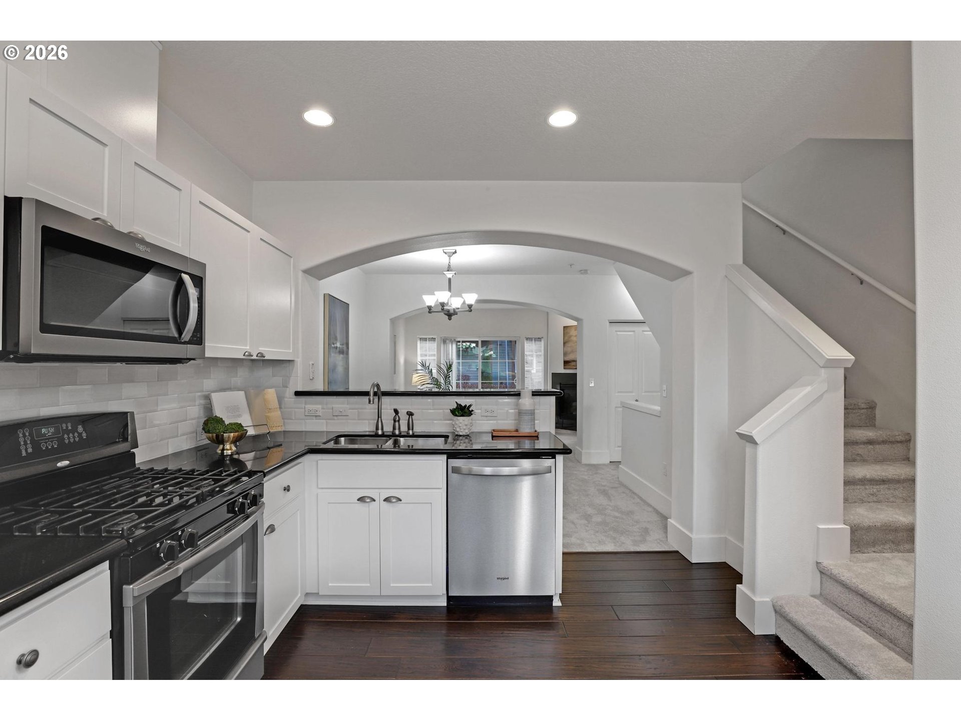 730 Northwest 118th Avenue, Unit 102 Portland, OR 97229 - Photo 11 of 24