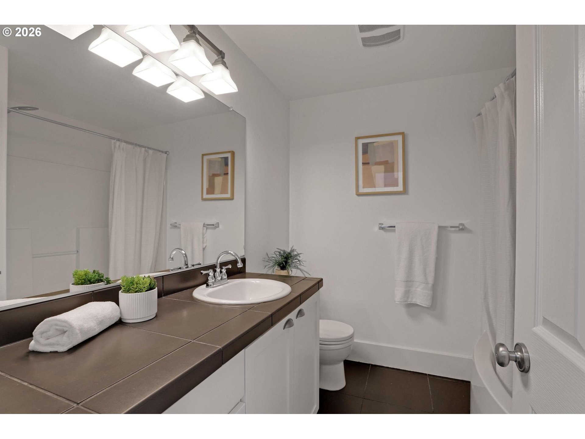 730 Northwest 118th Avenue, Unit 102 Portland, OR 97229 - Photo 15 of 24