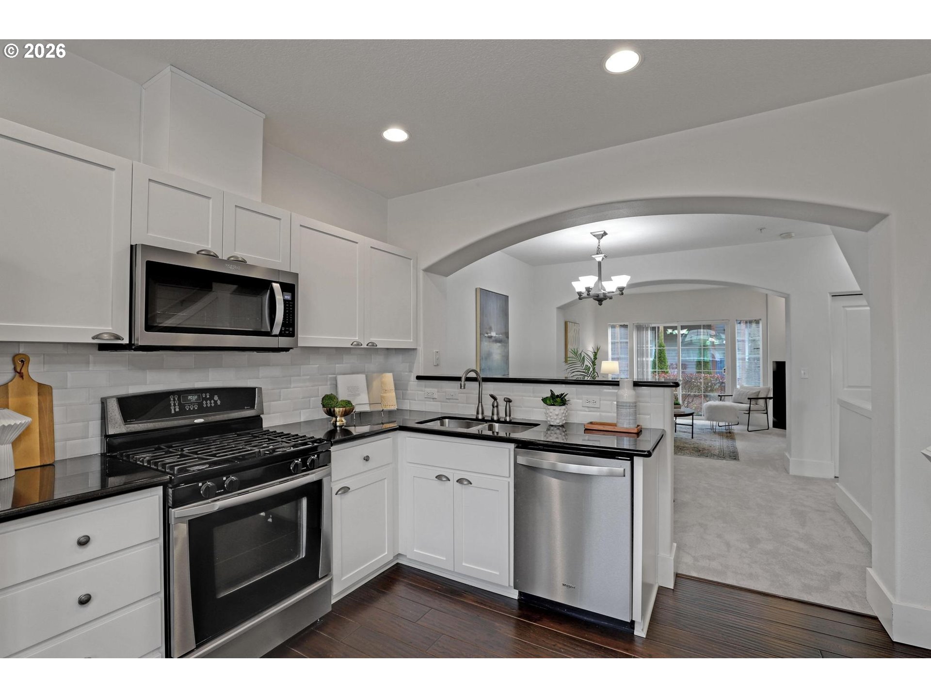 730 Northwest 118th Avenue, Unit 102 Portland, OR 97229 - Photo 10 of 24