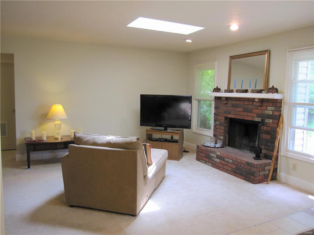 3101 Mill Springs Road Belleville, IL 62221 - Photo 12 of 27 Gallery Image 12