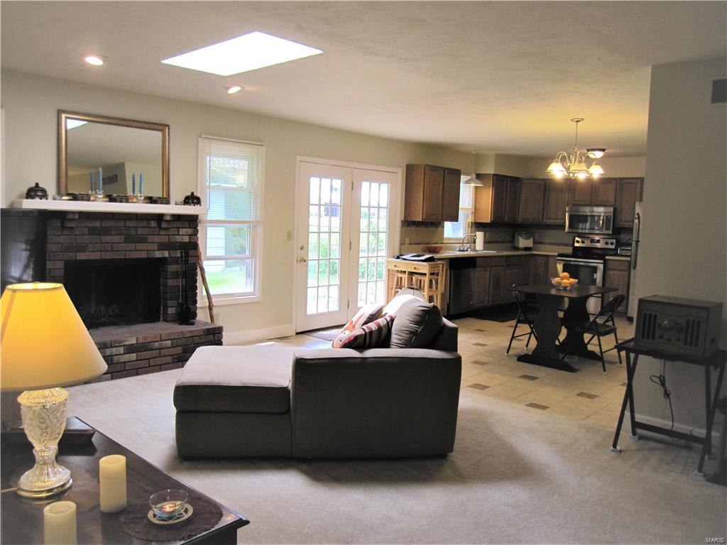 3101 Mill Springs Road Belleville, IL 62221 - Photo 13 of 27 Gallery Image 13