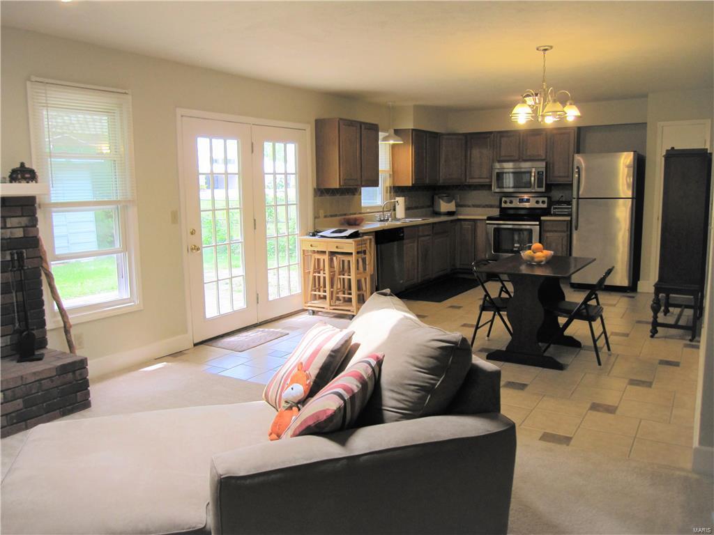 3101 Mill Springs Road Belleville, IL 62221 - Photo 14 of 27 Gallery Image 14